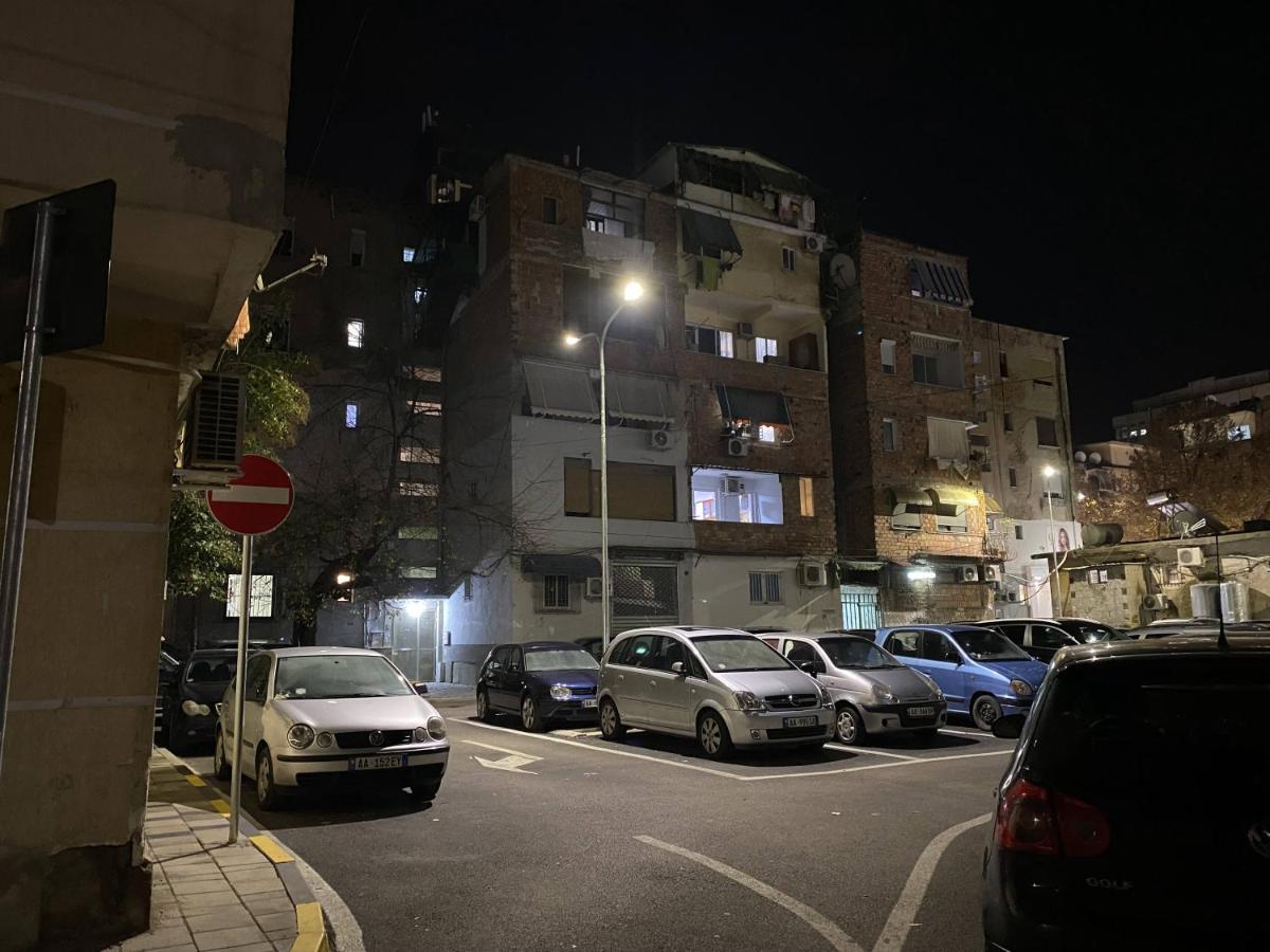 Komatas Modern Apartments In Bllok Area Tirana Zewnętrze zdjęcie